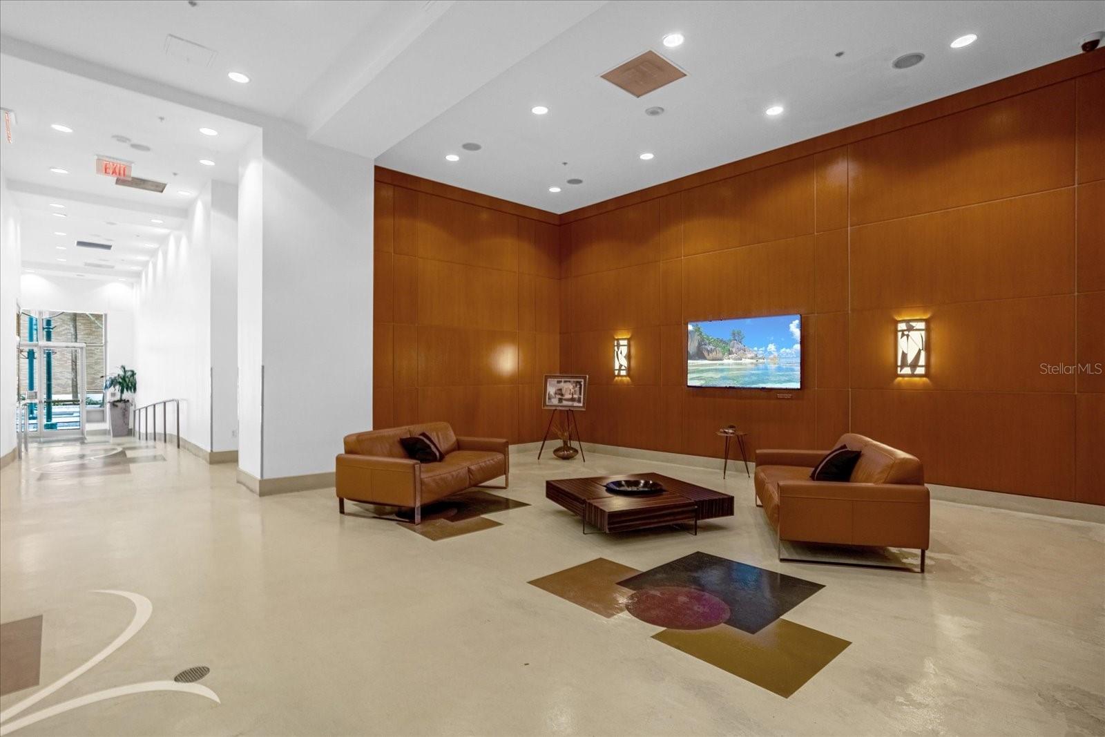 Image 31 of 41 For 155 Court Avenue 1316