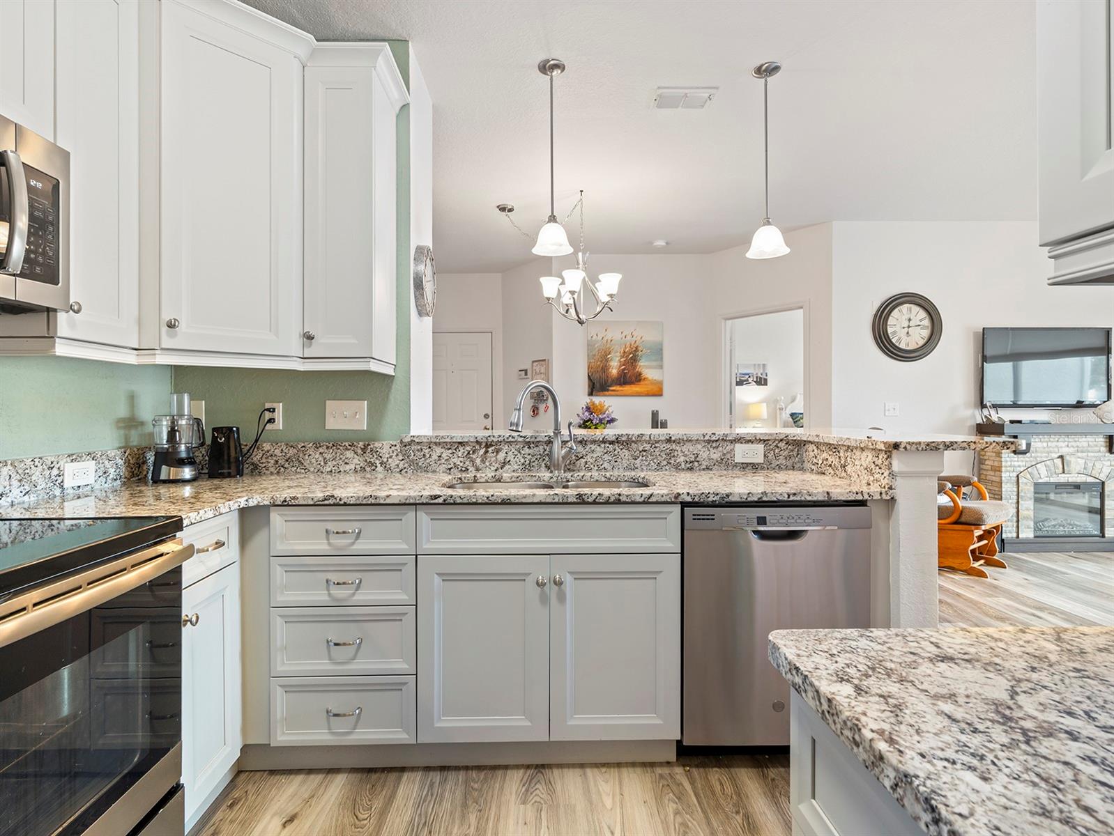 Image 6 of 24 For 2615 Maitland Crossing Way 104