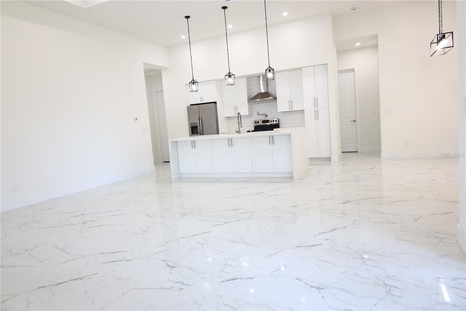 Image 43 of 55 For 2751 42nd Place