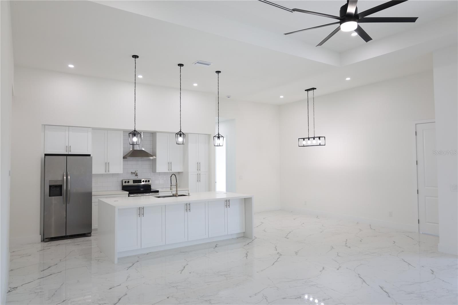 Image 5 of 55 For 2751 42nd Place