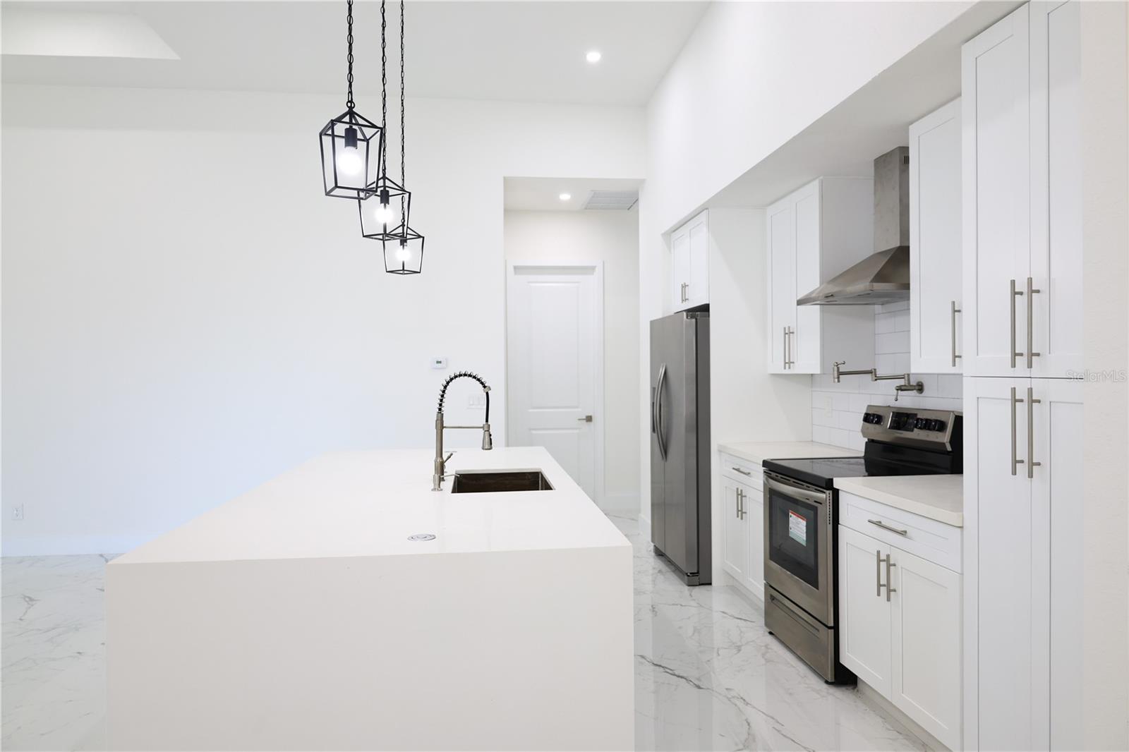 Image 53 of 55 For 2751 42nd Place