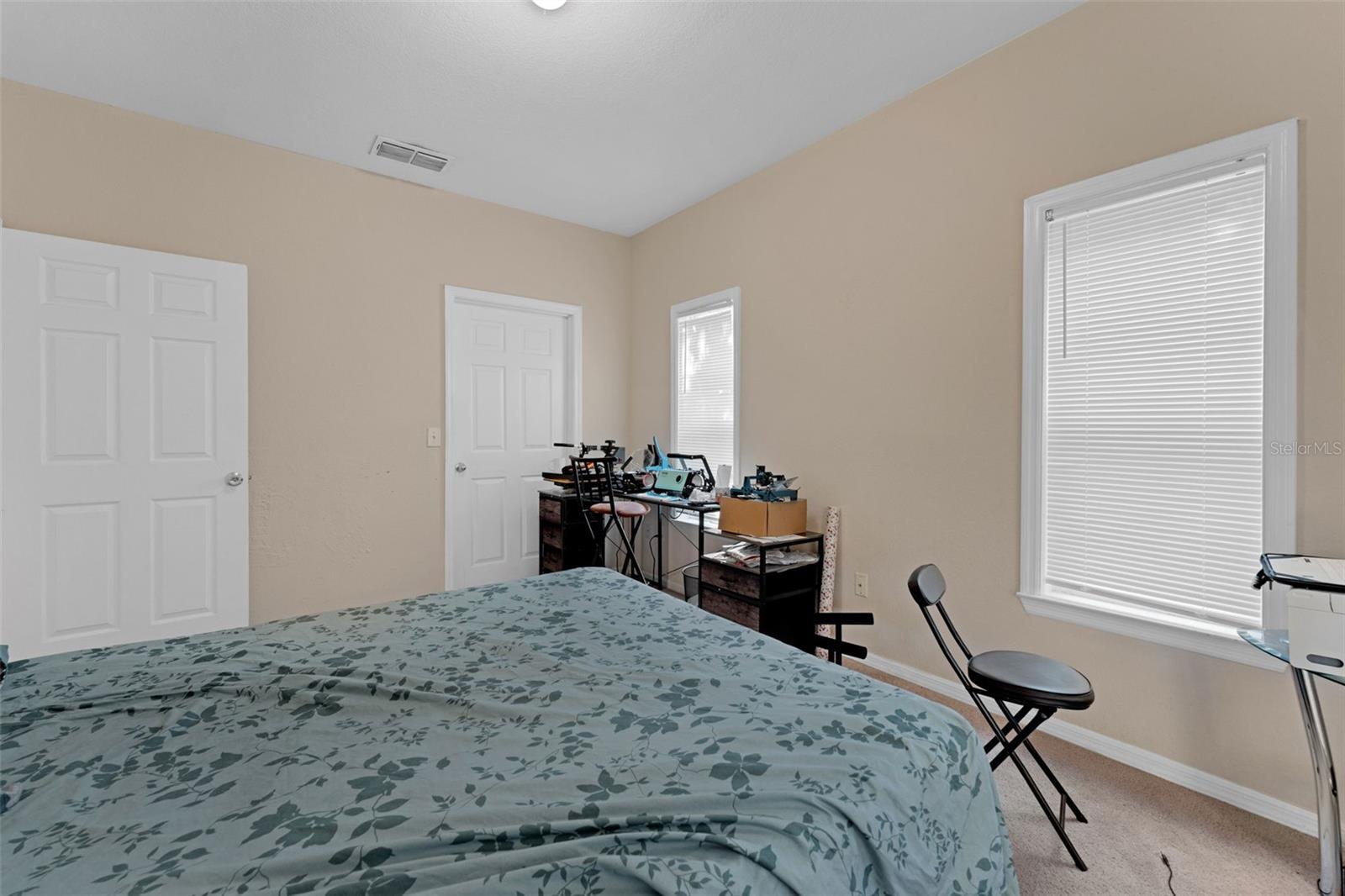 Image 14 of 49 For 3615 Conroy Road 618