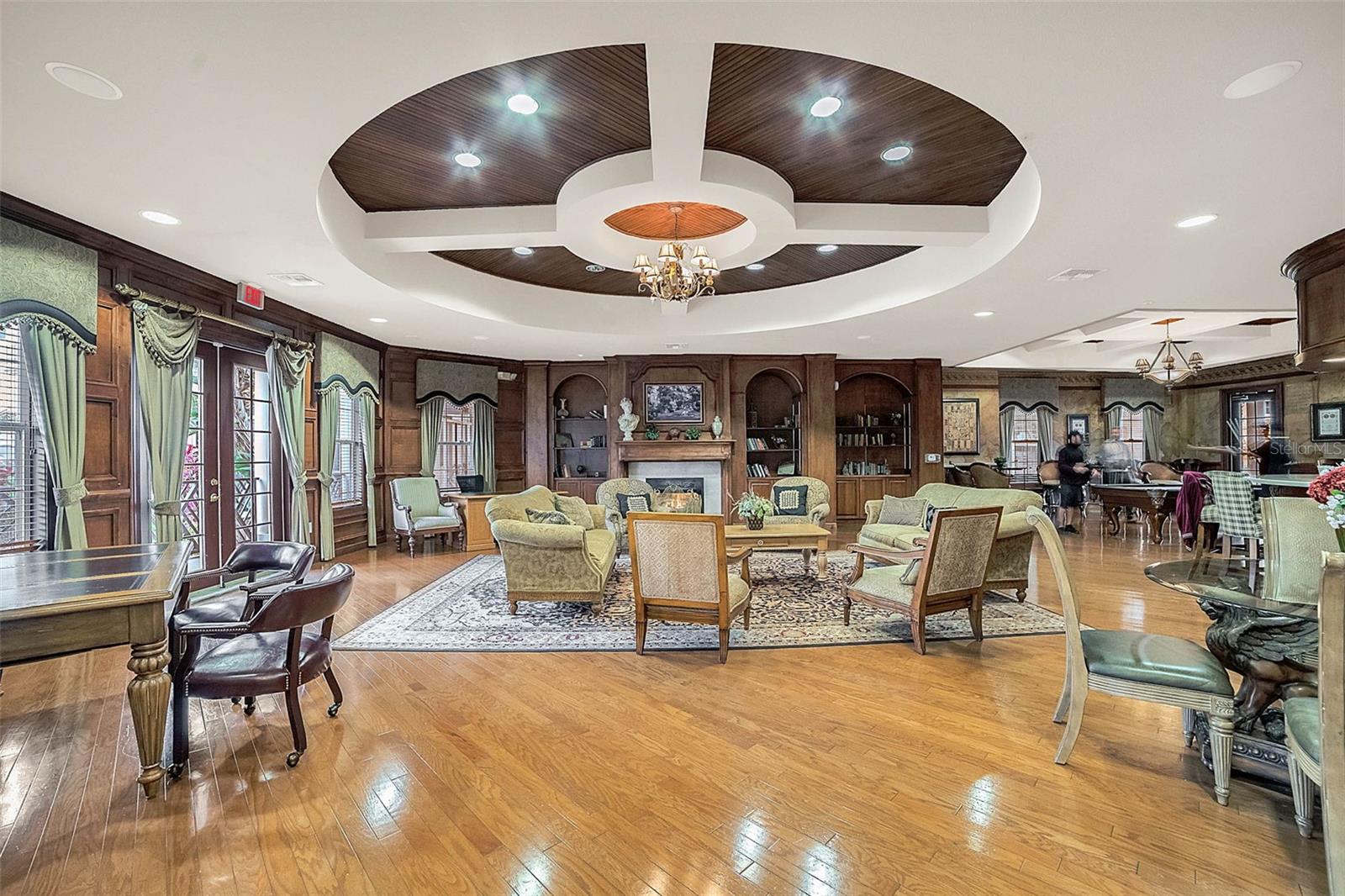Image 31 of 49 For 3615 Conroy Road 618