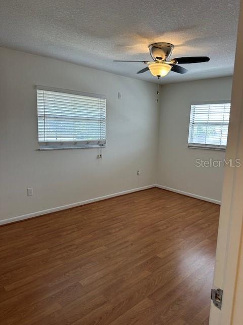 Image 17 of 20 For 851 Miles Avenue 8