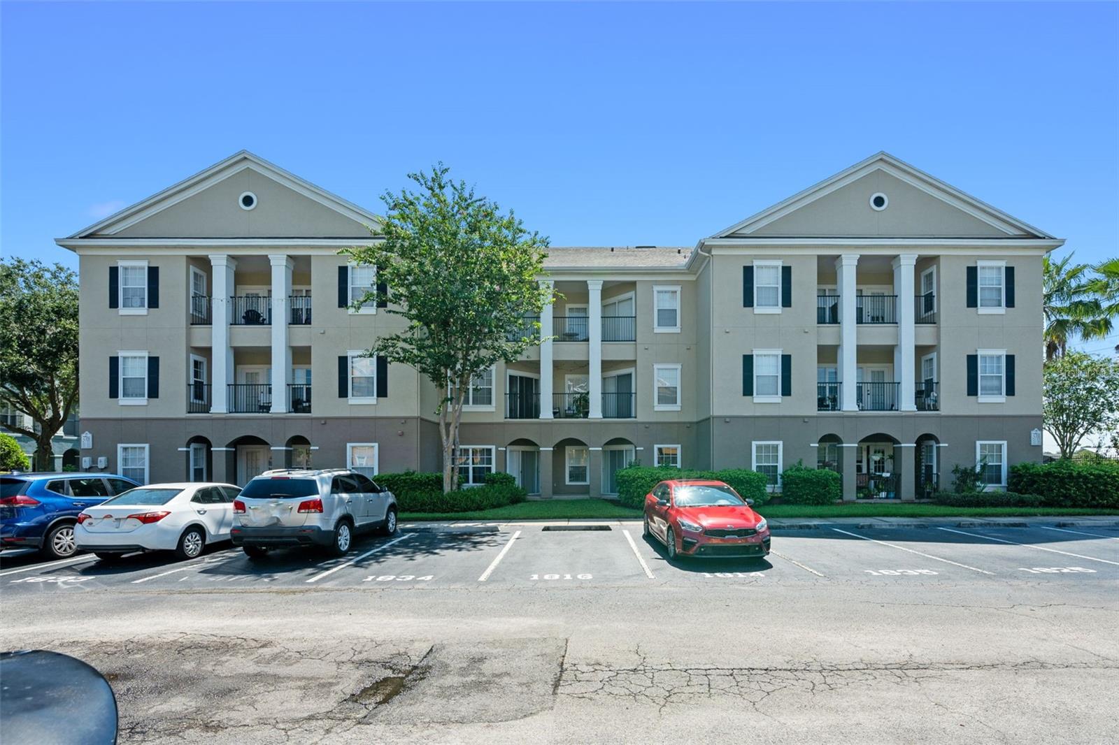 Details for 3701 Conroy Road 1812, ORLANDO, FL 32839