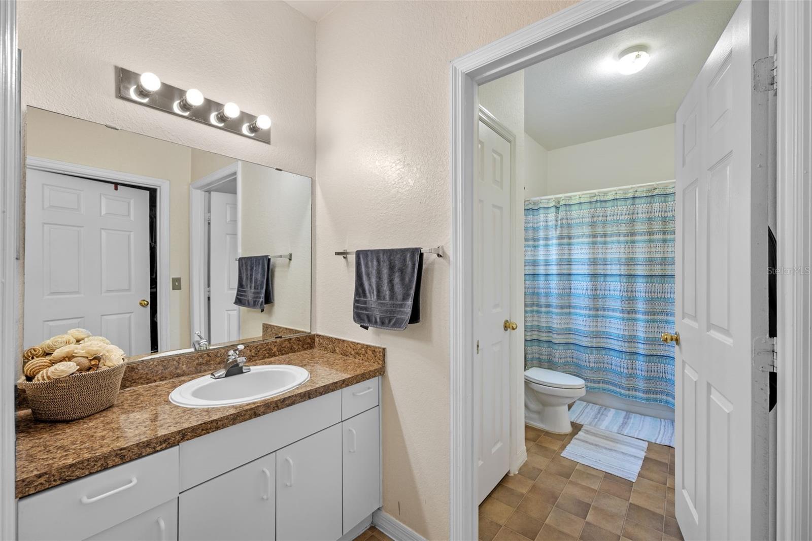 Image 23 of 37 For 3701 Conroy Road 1812