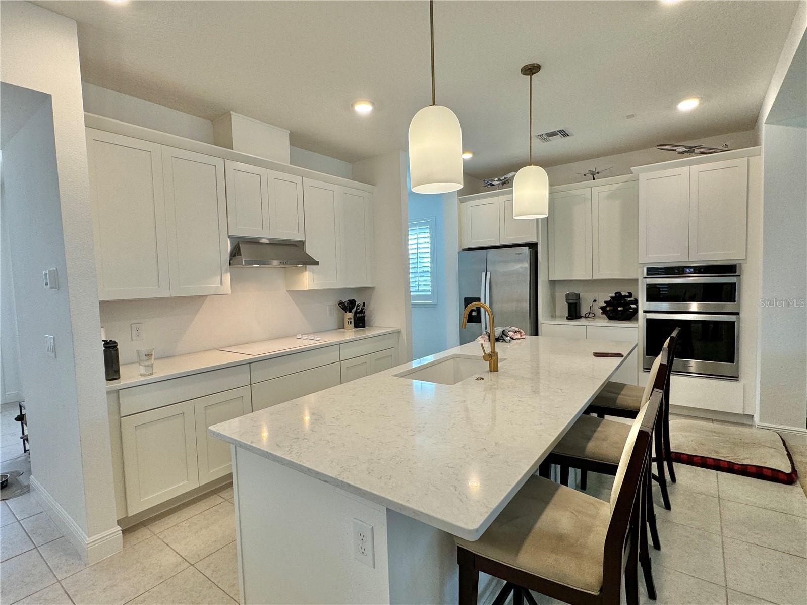 Image 6 of 77 For 6851 Arnoldson Street