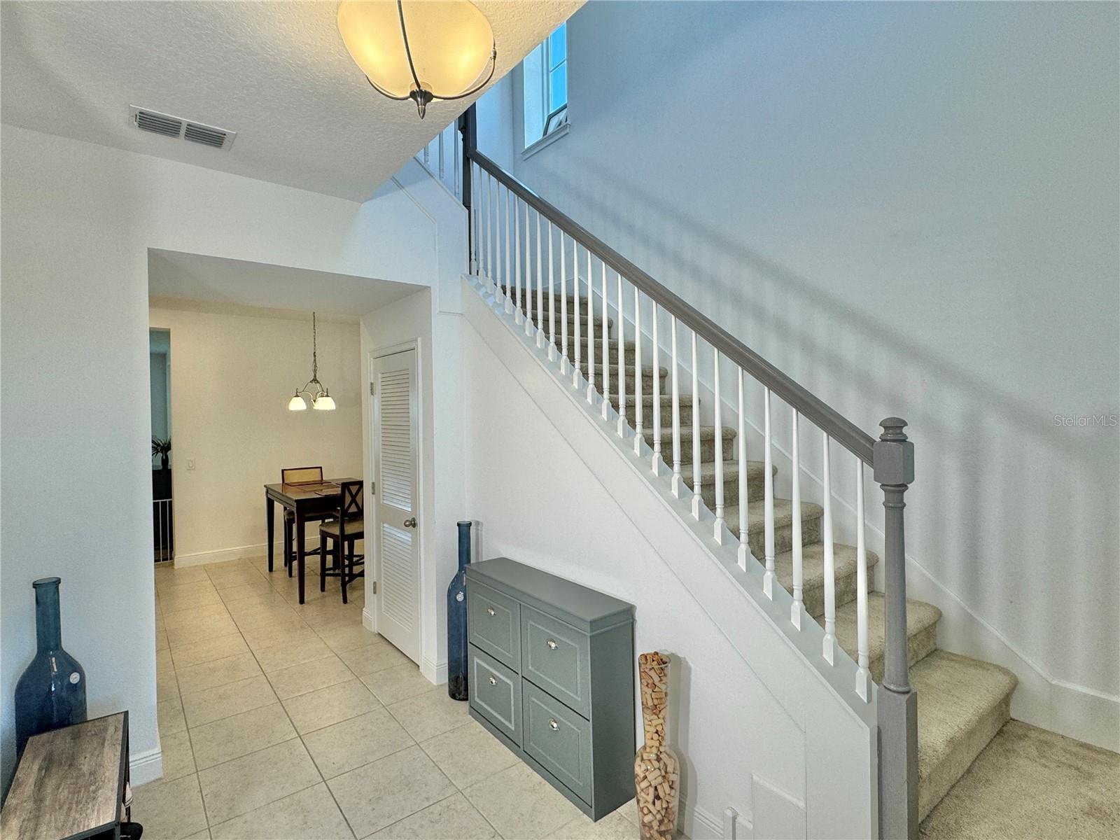 Image 7 of 77 For 6851 Arnoldson Street