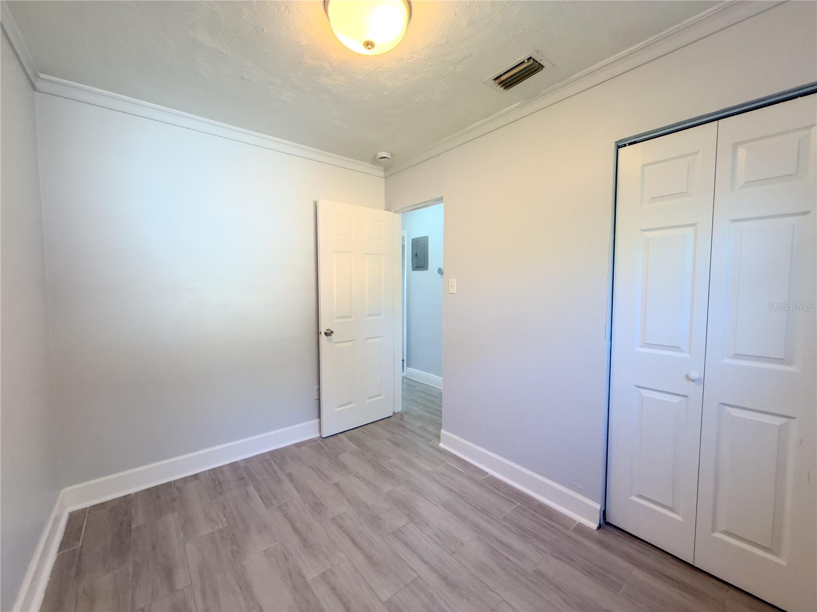 Image 18 of 42 For 7702 Arezzo Avenue