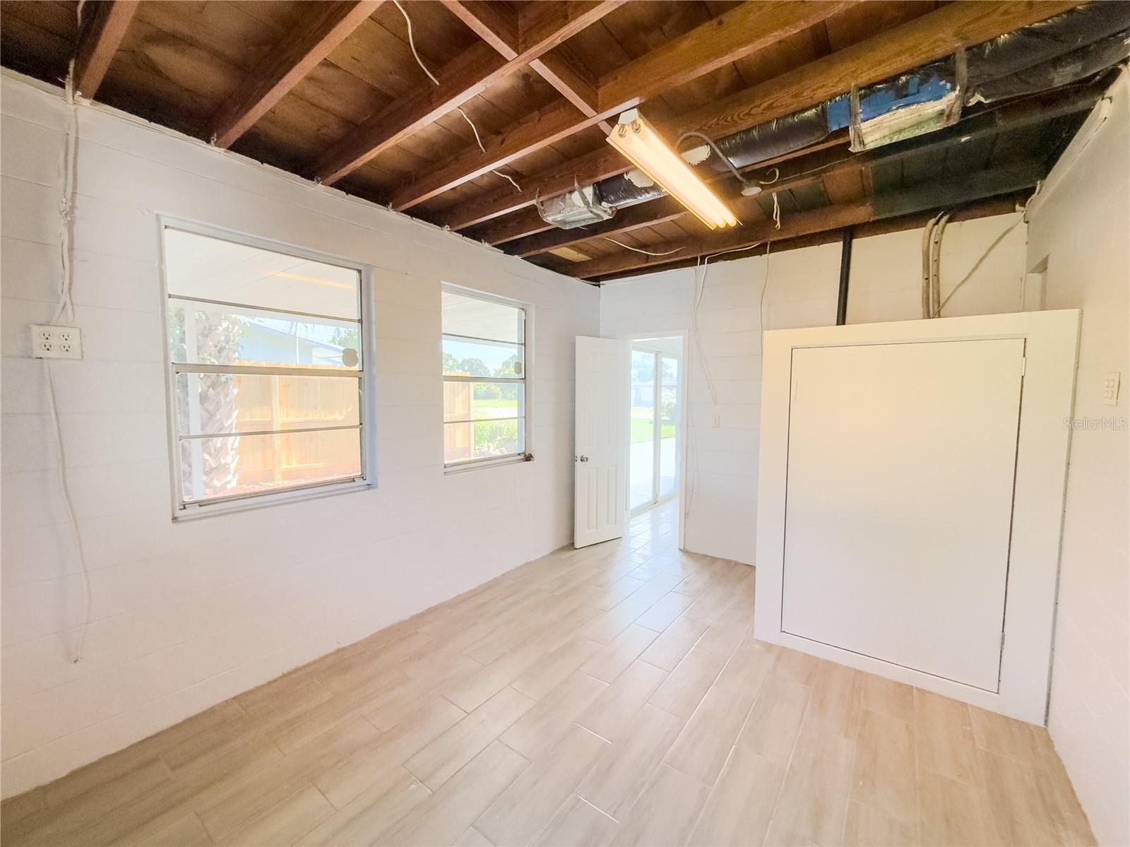 Image 27 of 42 For 7702 Arezzo Avenue