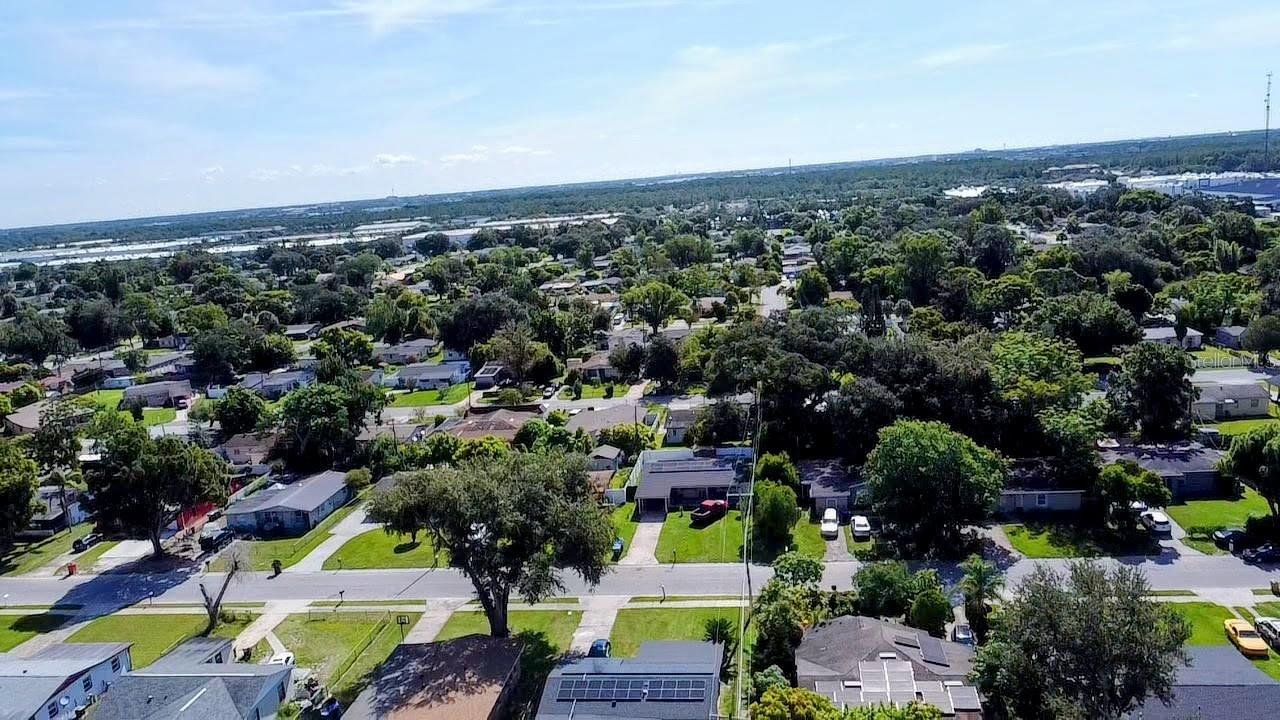 Image 39 of 42 For 7702 Arezzo Avenue