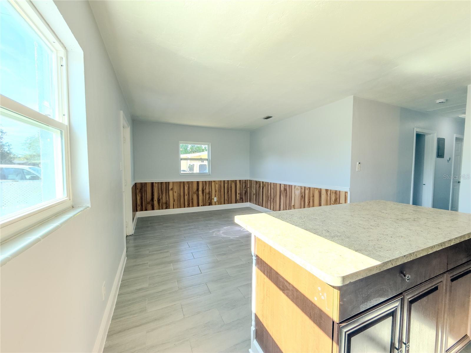 Image 6 of 42 For 7702 Arezzo Avenue