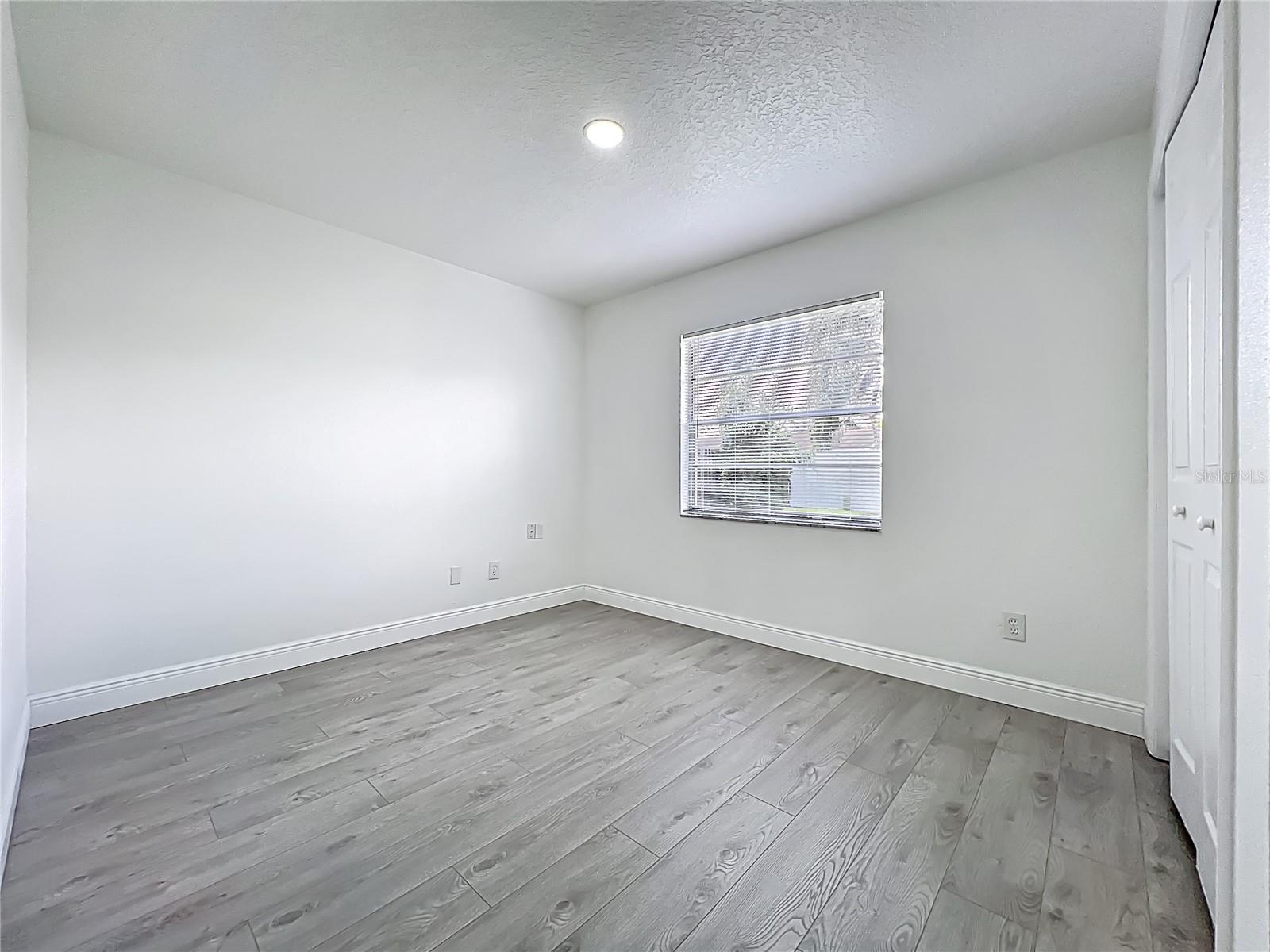 Image 22 of 43 For 7609 Winter Shade Drive
