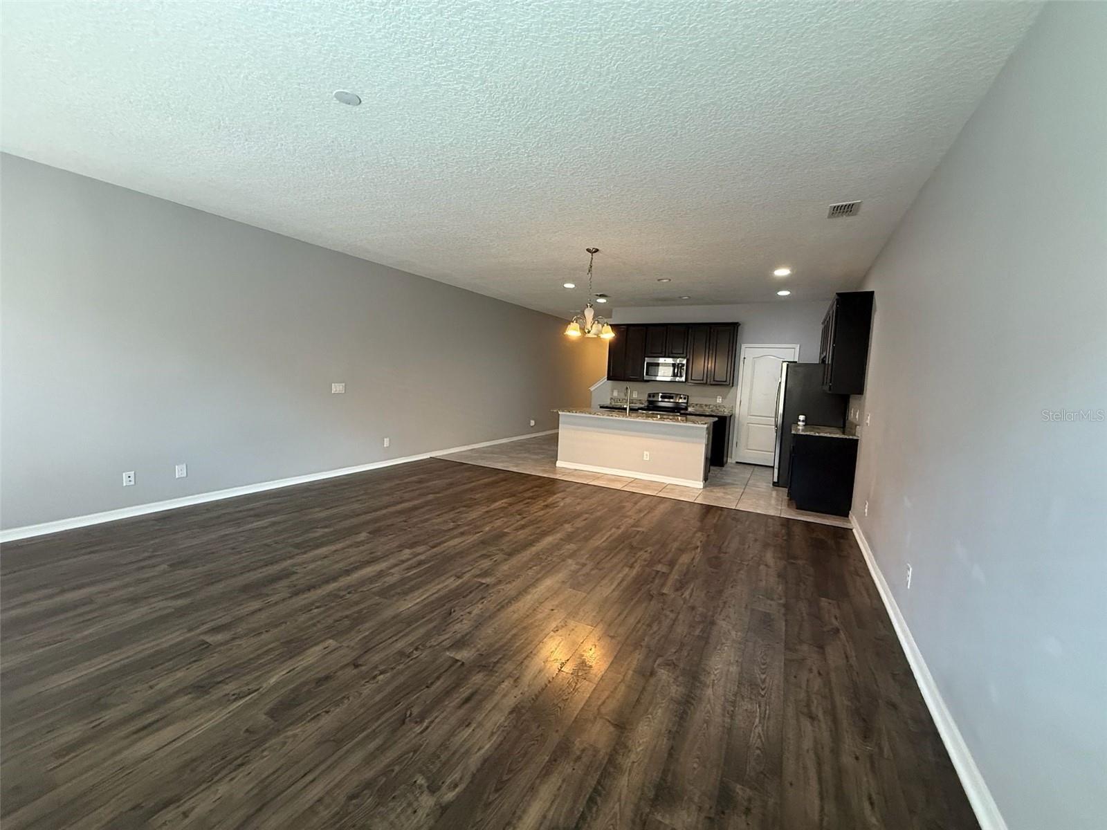 Image 12 of 32 For 7681 Ripplepointe Way