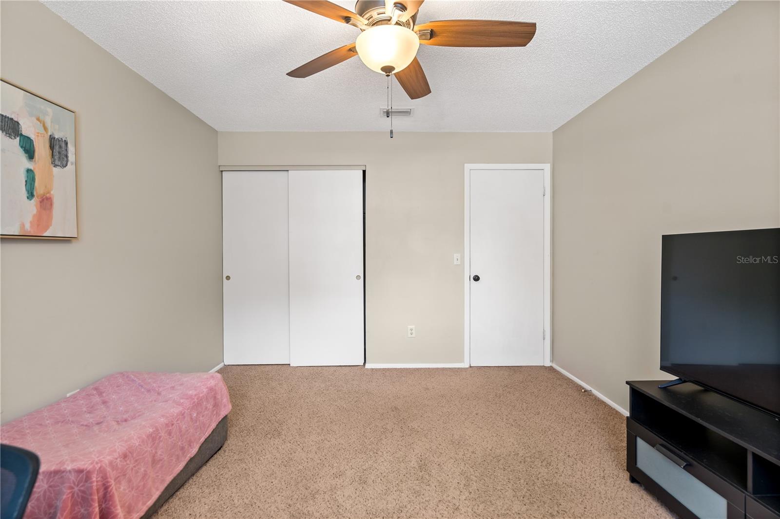 Image 19 of 46 For 5345 Denver Drive