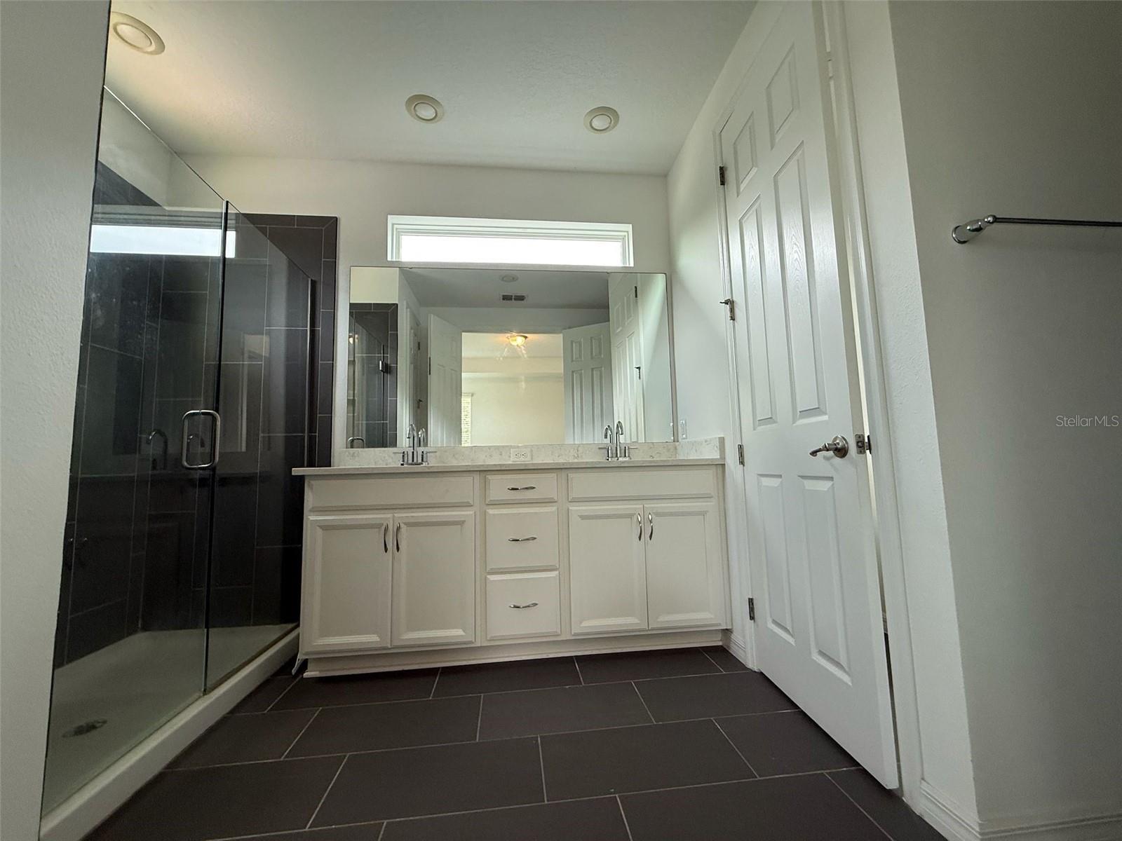 Image 21 of 27 For 14604 Seton Creek Boulevard