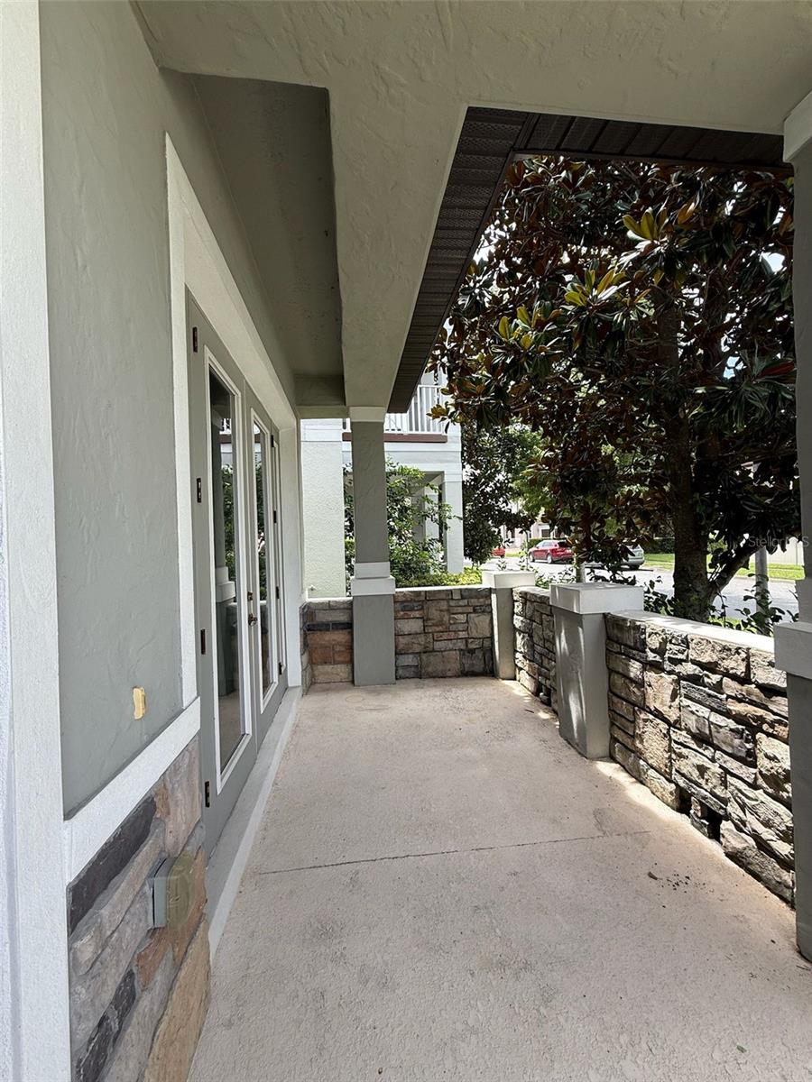 Image 23 of 27 For 14604 Seton Creek Boulevard