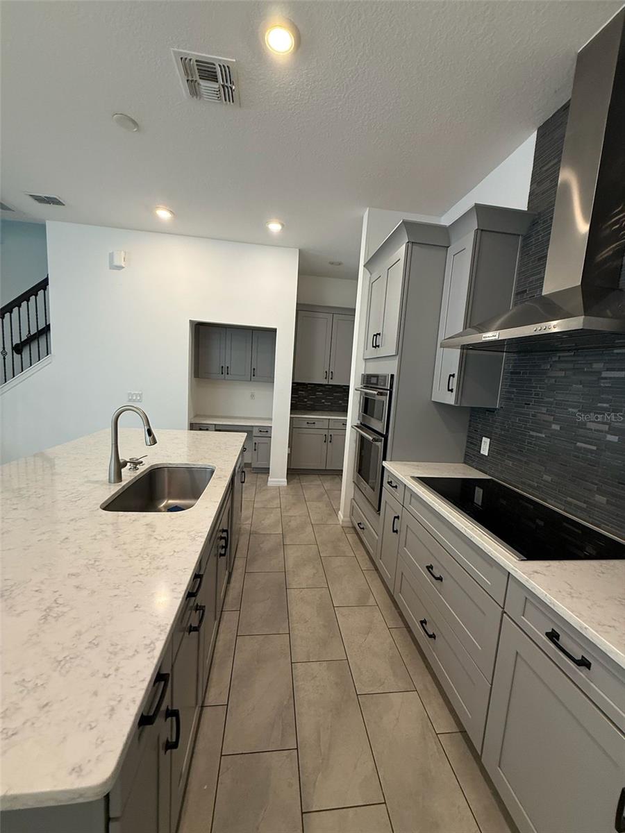 Image 7 of 27 For 14604 Seton Creek Boulevard