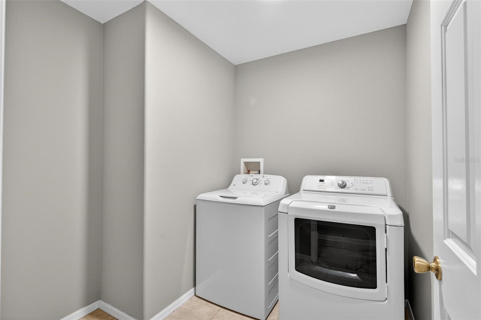 Image 47 of 77 For 18118 Nassau Point Drive