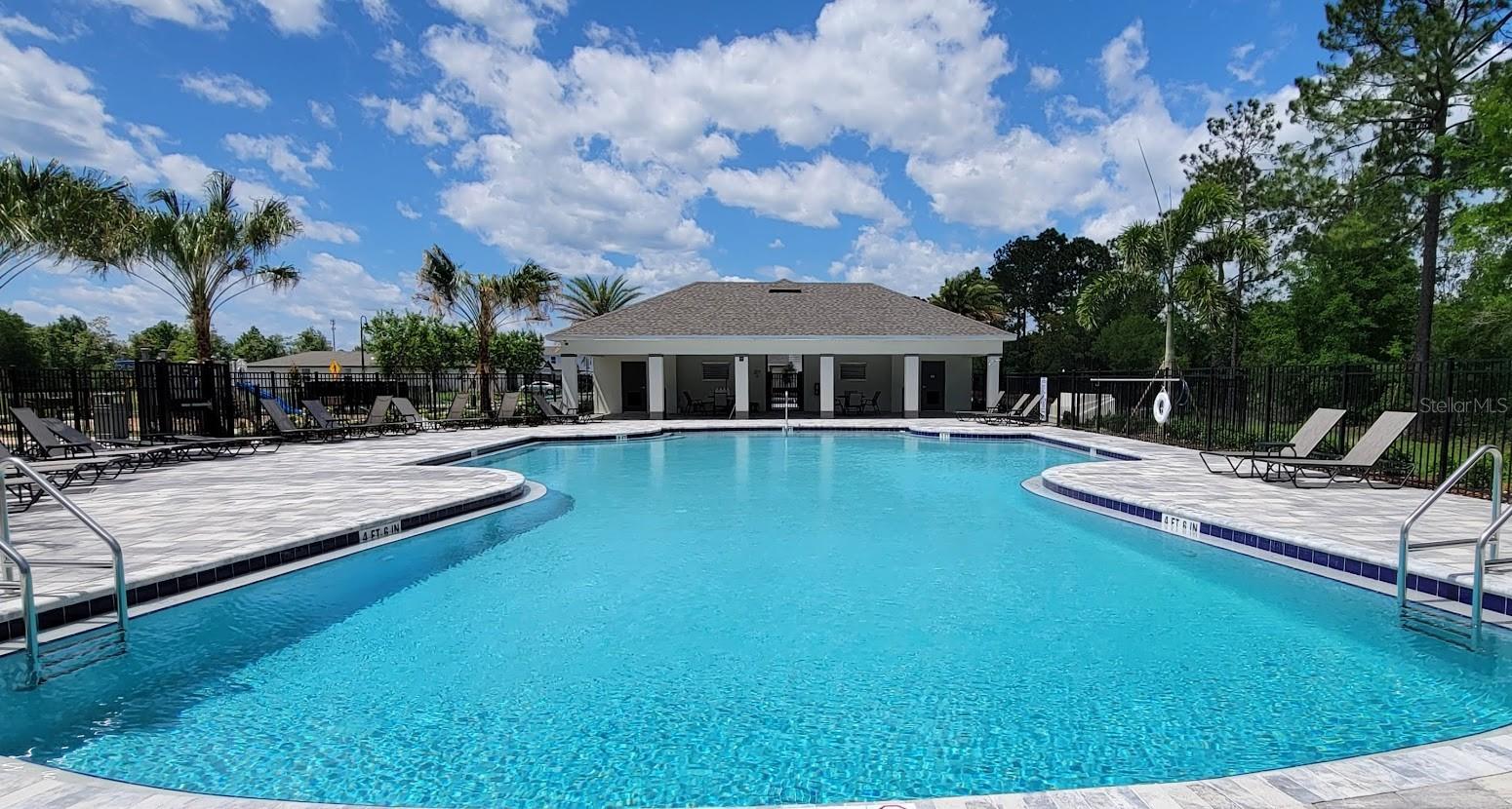 Image 31 of 39 For 17319 Million Lakes Court
