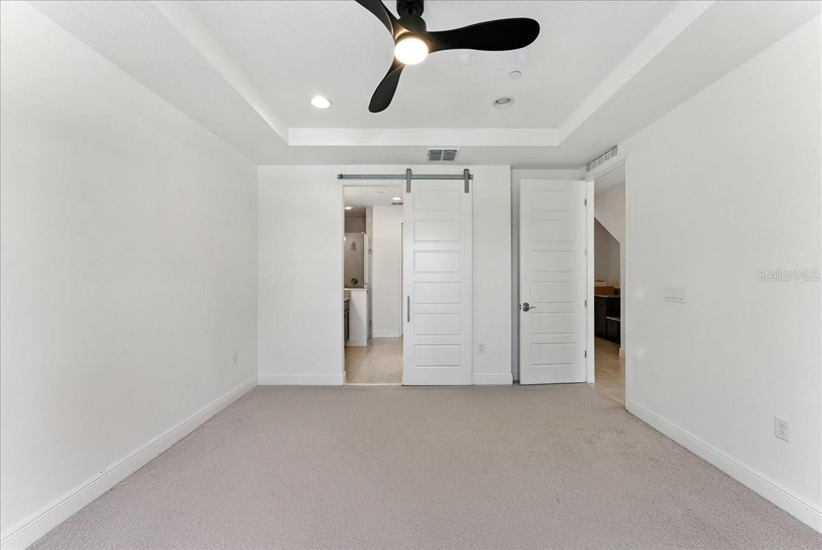 Image 14 of 32 For 9802 Bucklow Hill Drive