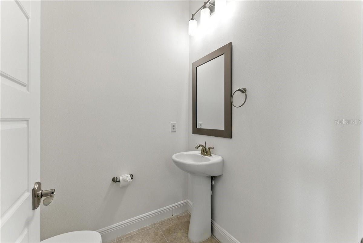 Image 23 of 32 For 9802 Bucklow Hill Drive