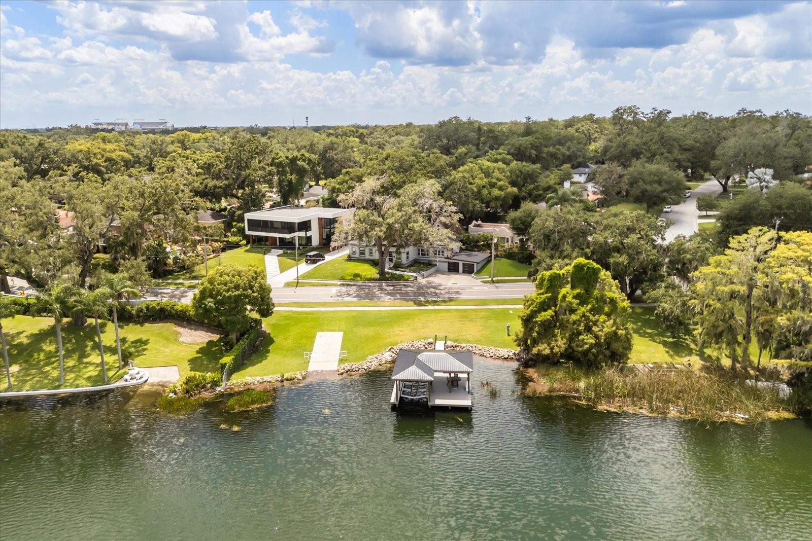 Image 43 of 47 For 808 Edgewater Drive