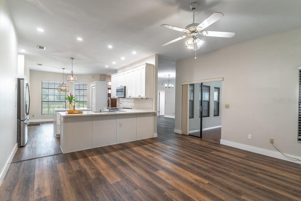 Image 23 of 55 For 2213 Oldfield Drive
