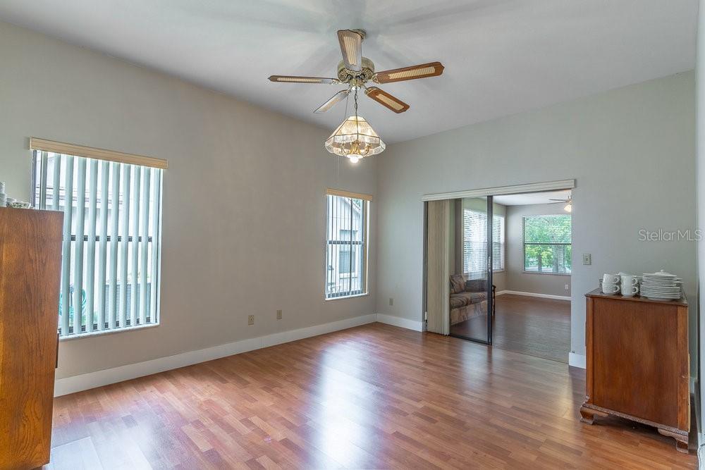 Image 32 of 55 For 2213 Oldfield Drive