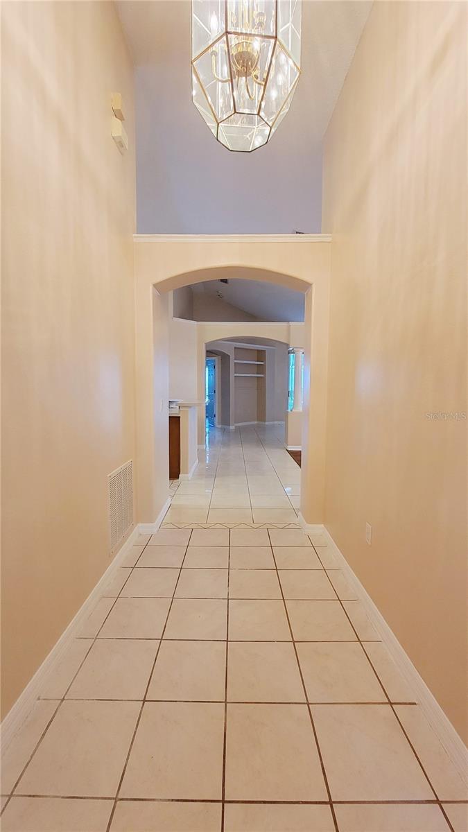 Image 4 of 26 For 13509 Eyas Road
