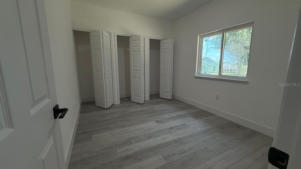 Image 12 of 22 For 820 Desoto Street