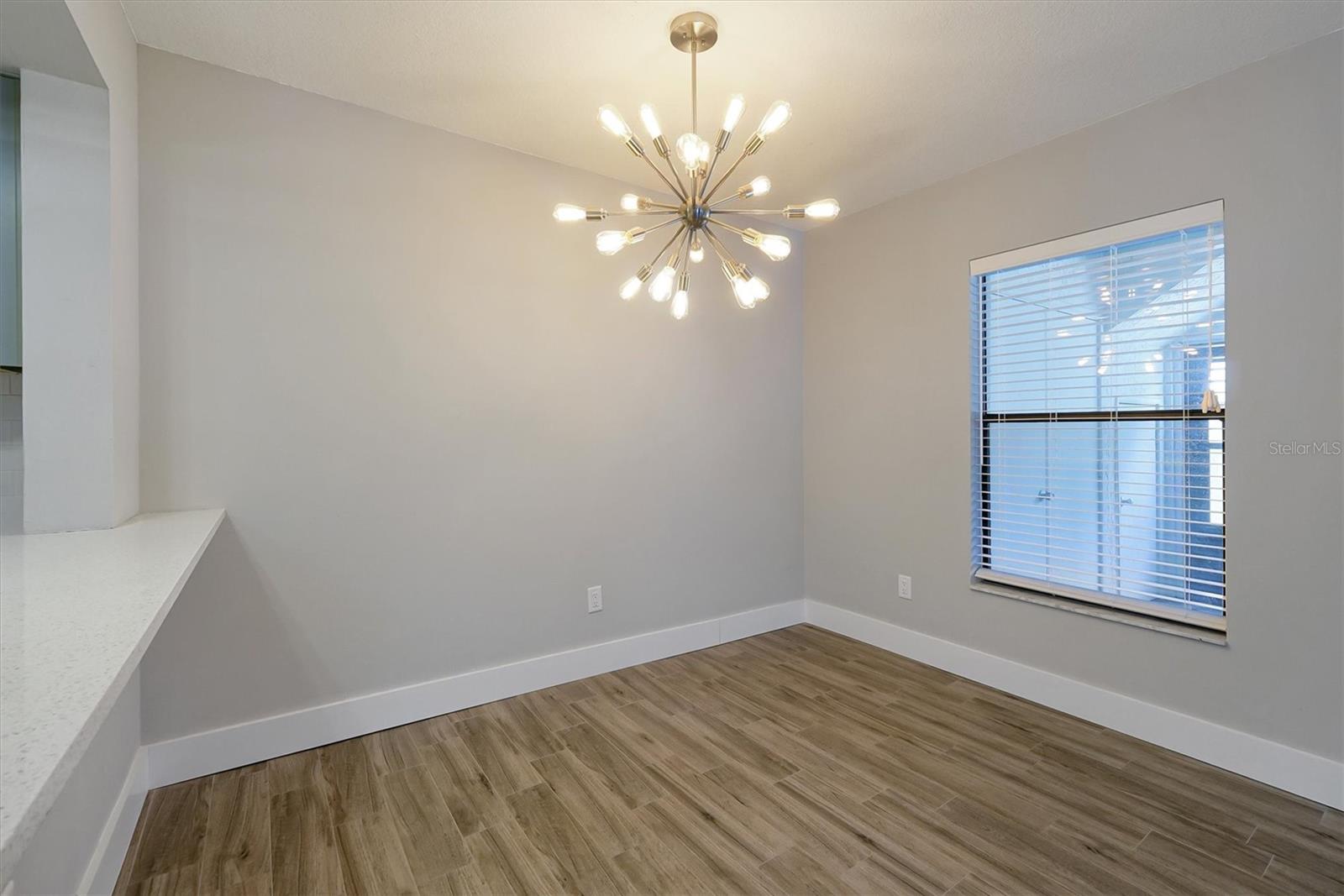 Image 14 of 47 For 3160 Semoran Boulevard 903