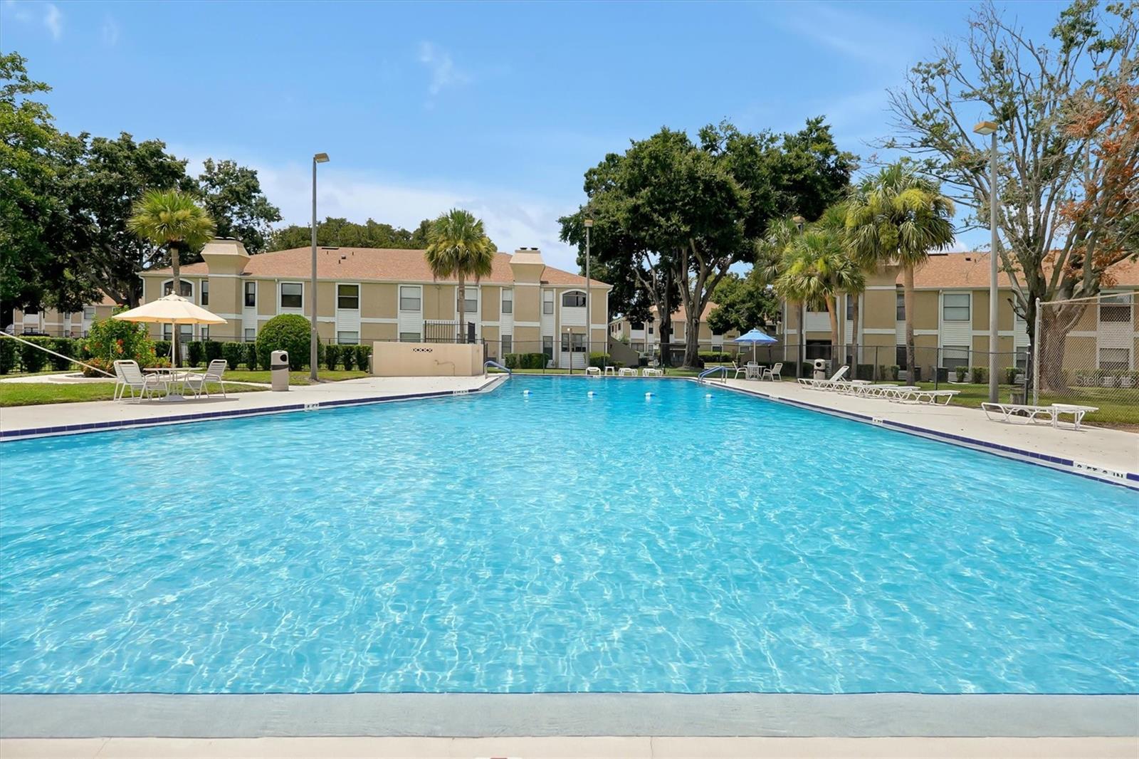 Image 36 of 47 For 3160 Semoran Boulevard 903