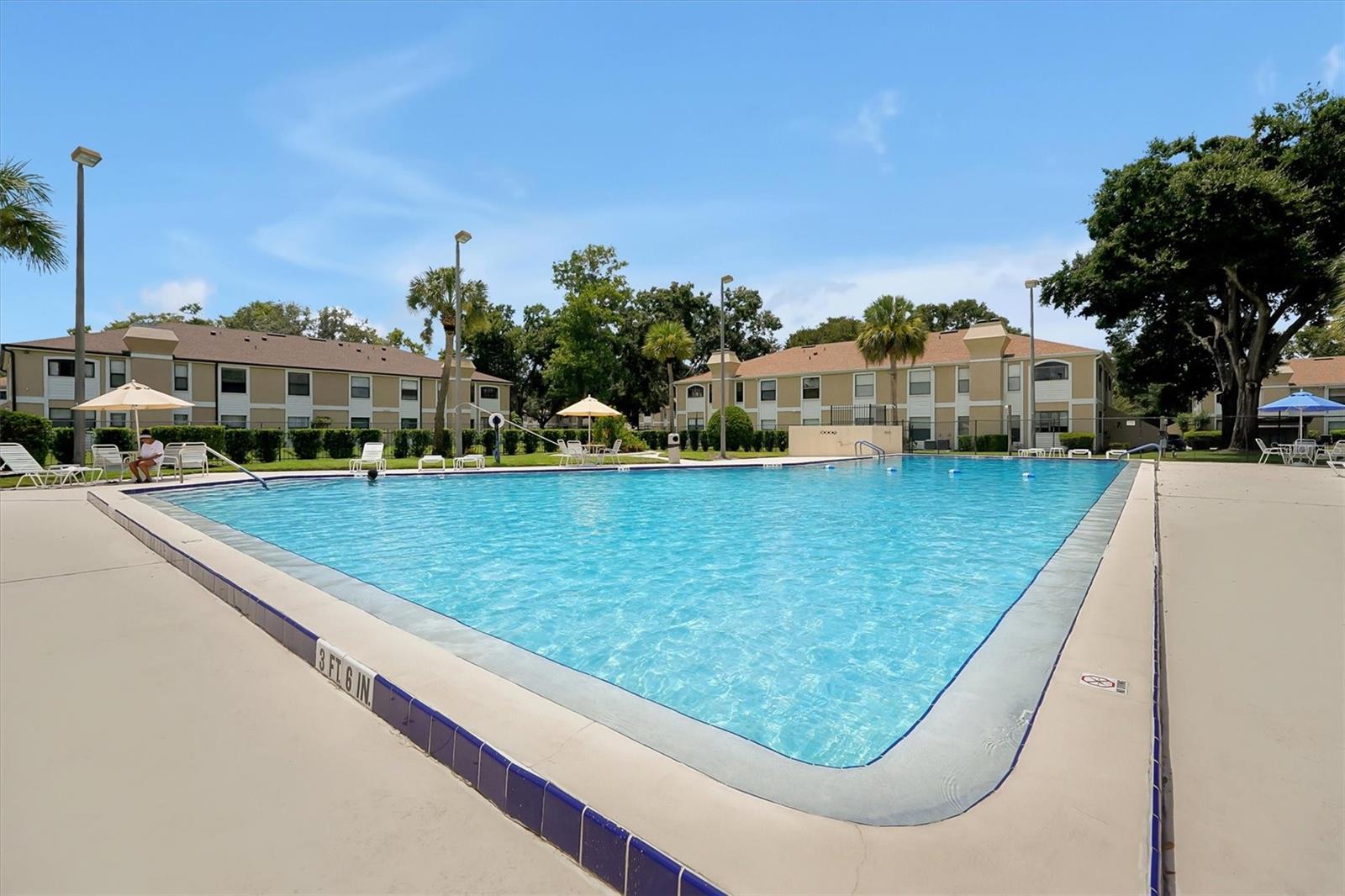 Image 37 of 47 For 3160 Semoran Boulevard 903