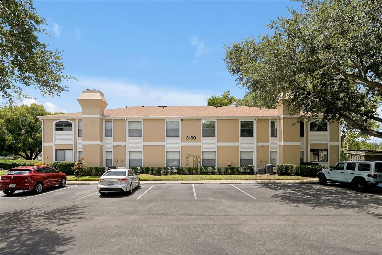 Image 5 of 47 For 3160 Semoran Boulevard 903