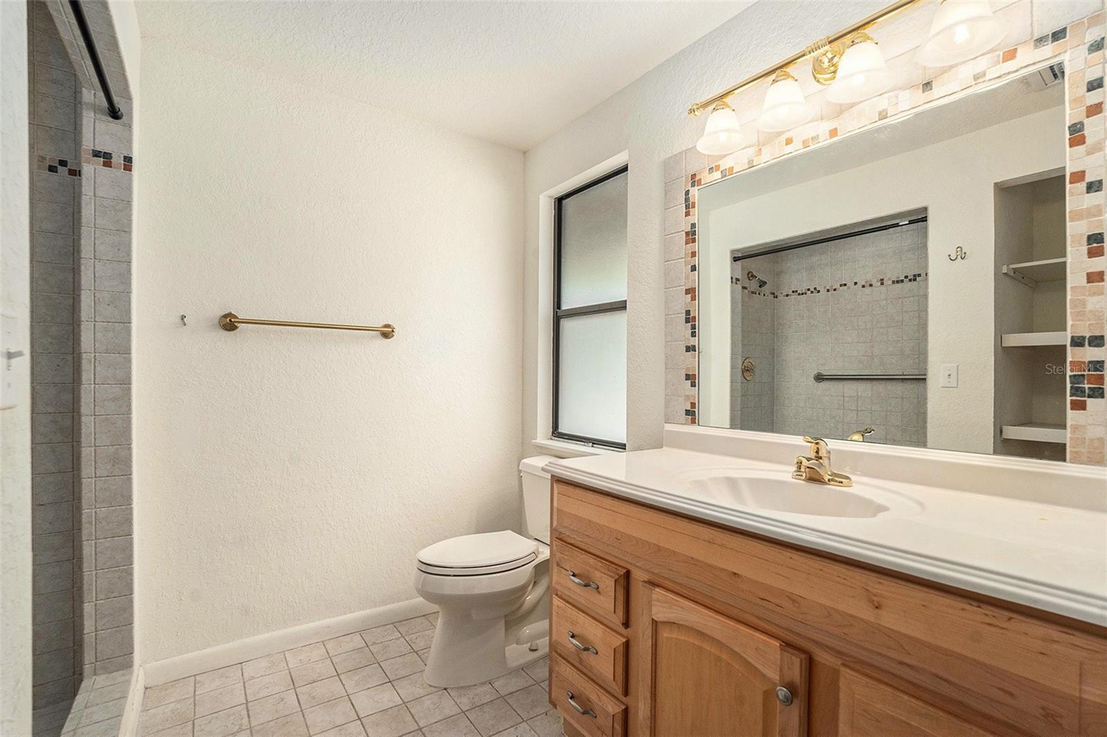 Image 21 of 26 For 2057 Brent Place
