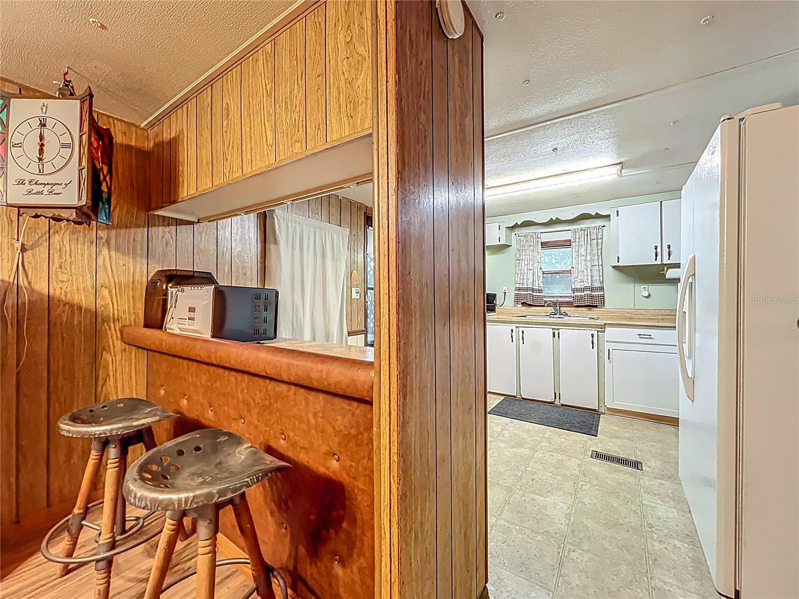 Image 19 of 67 For 827 Grant Bass Road