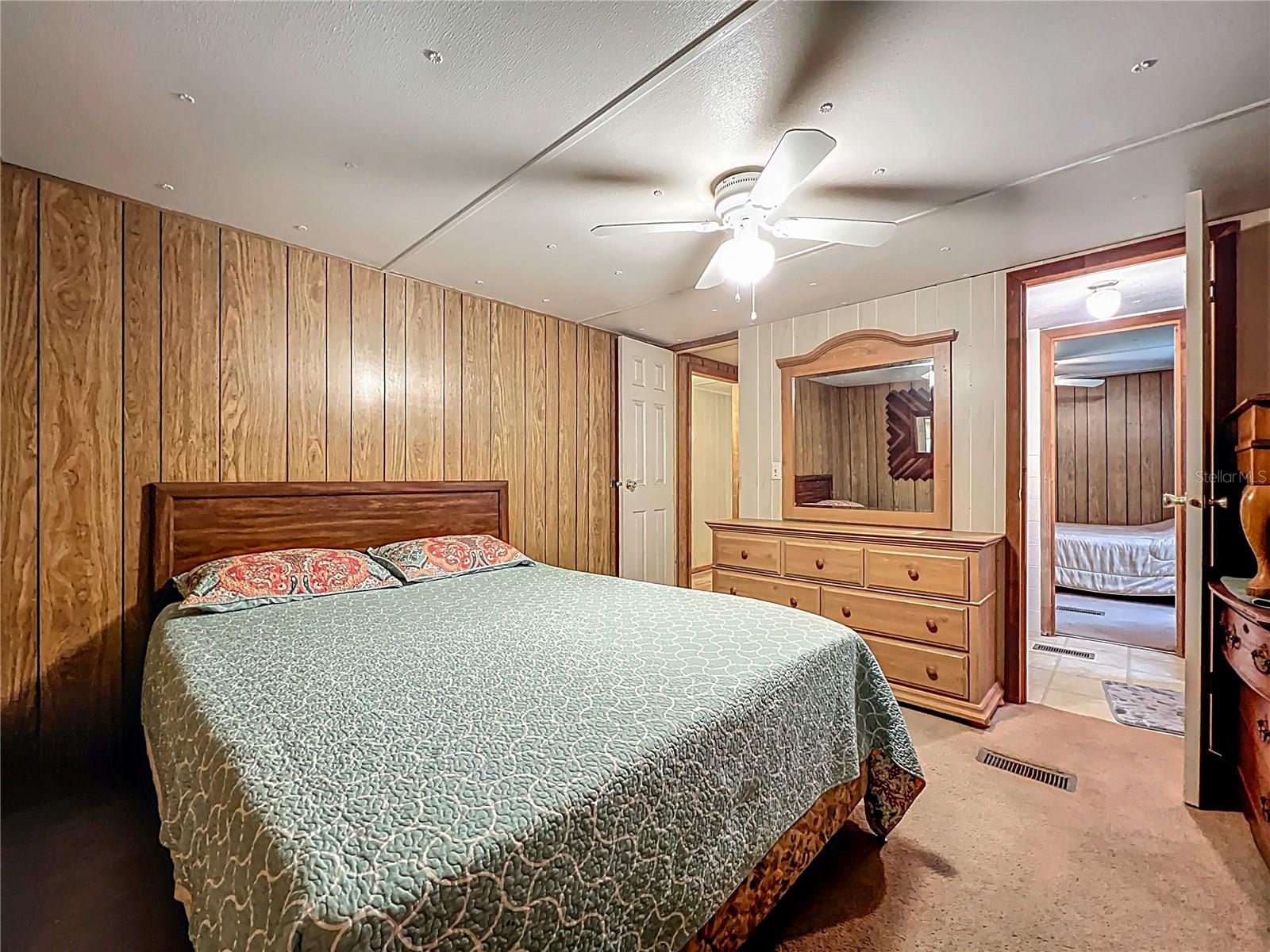 Image 31 of 67 For 827 Grant Bass Road