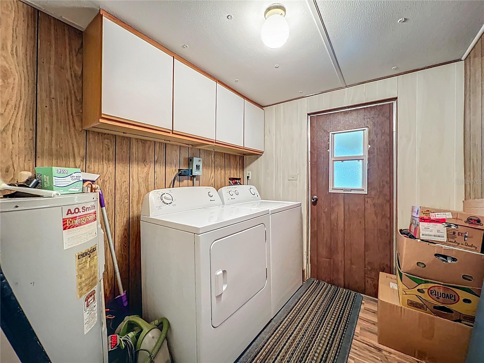 Image 41 of 67 For 827 Grant Bass Road