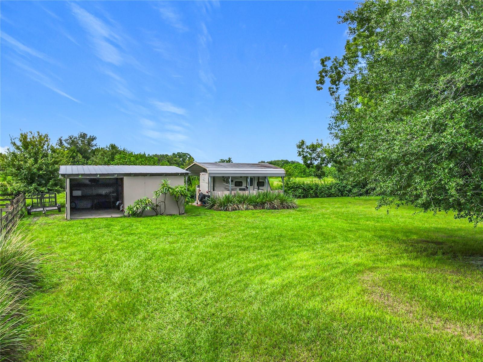 Image 6 of 67 For 827 Grant Bass Road