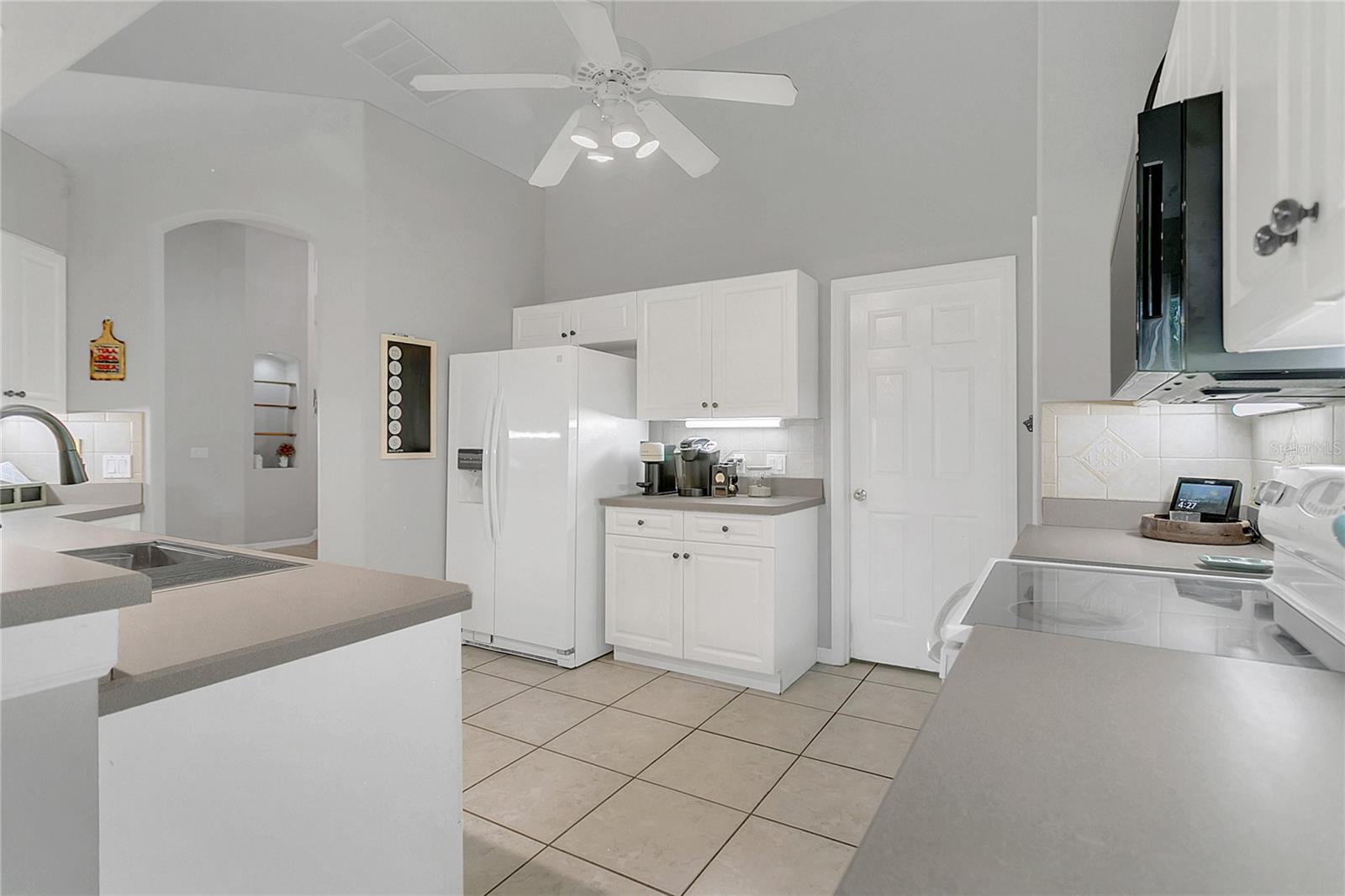 Image 10 of 33 For 1142 Kerwood Circle