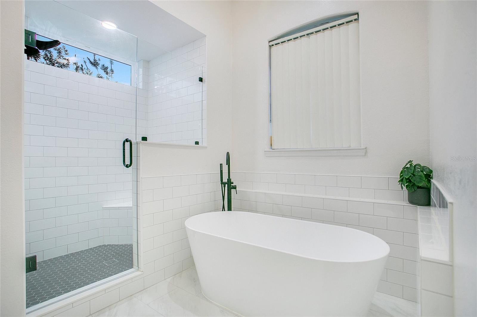 Image 17 of 33 For 1142 Kerwood Circle