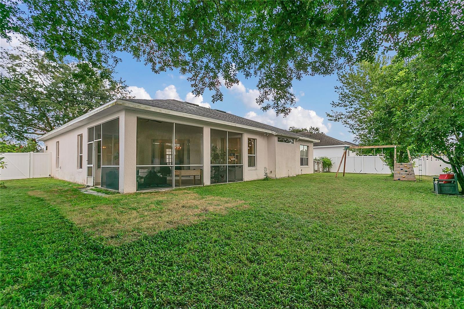 Image 25 of 33 For 1142 Kerwood Circle