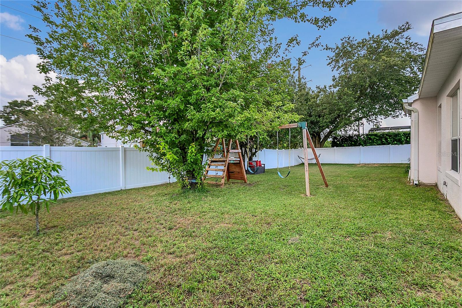 Image 26 of 33 For 1142 Kerwood Circle