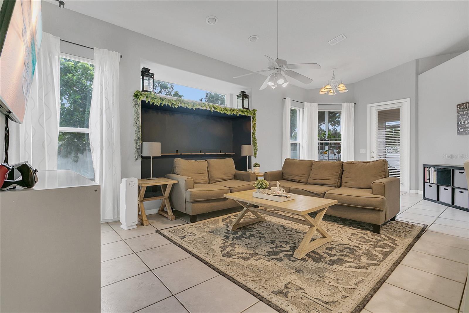 Image 3 of 33 For 1142 Kerwood Circle