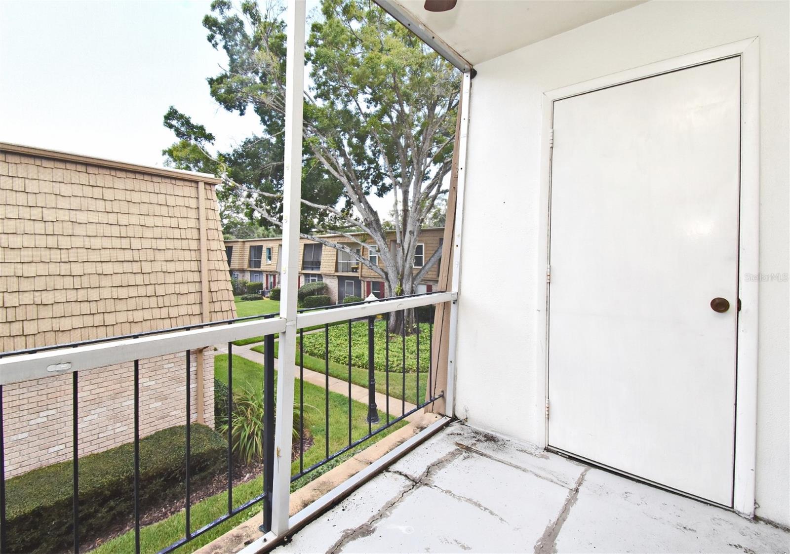 Image 14 of 32 For 200 St Andrews Boulevard 5