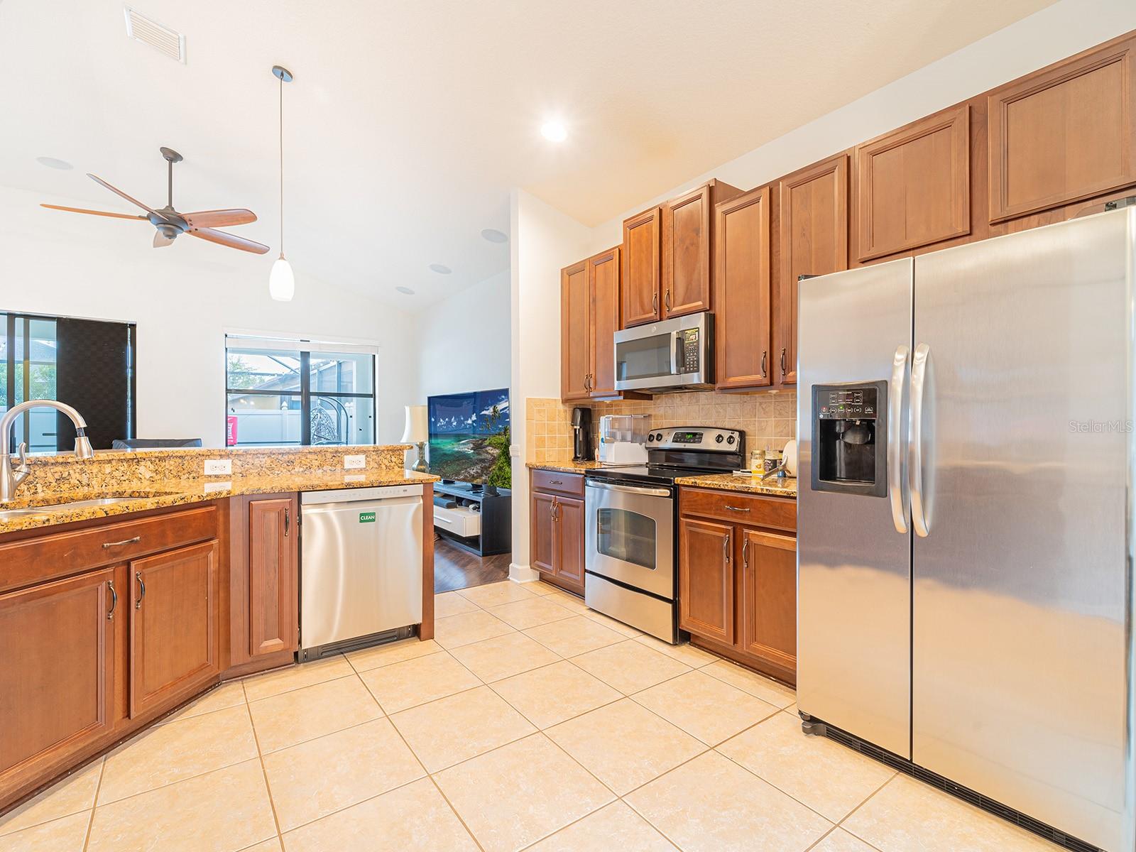 Image 10 of 38 For 8503 White Poplar Drive