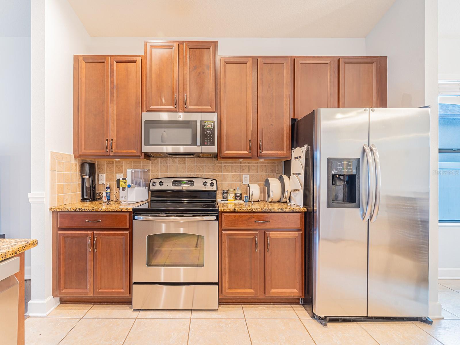 Image 11 of 38 For 8503 White Poplar Drive