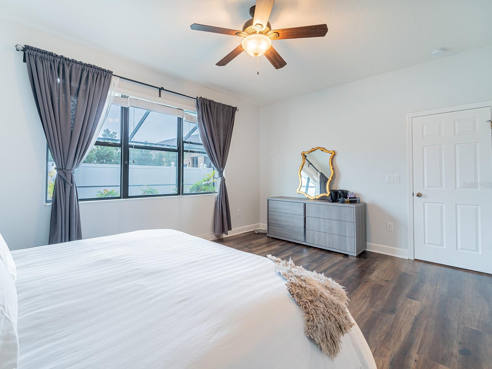 Image 20 of 38 For 8503 White Poplar Drive