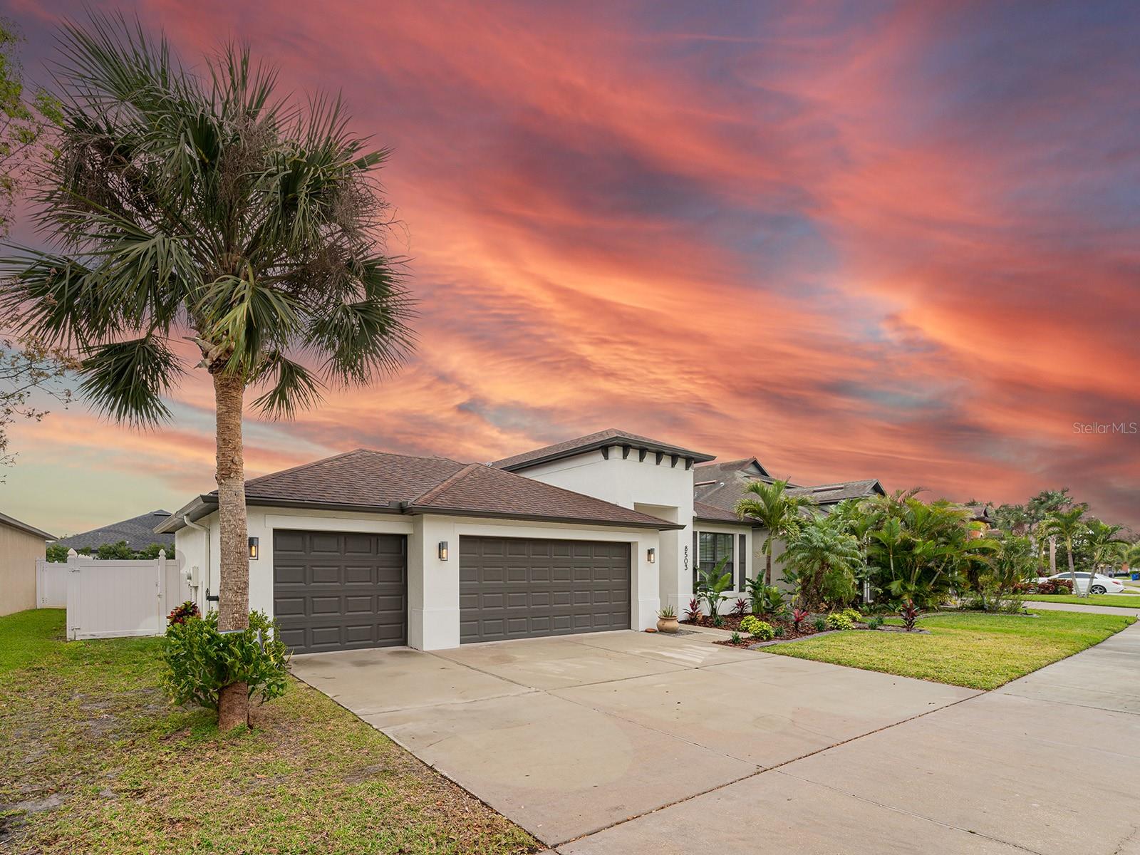 Image 3 of 38 For 8503 White Poplar Drive
